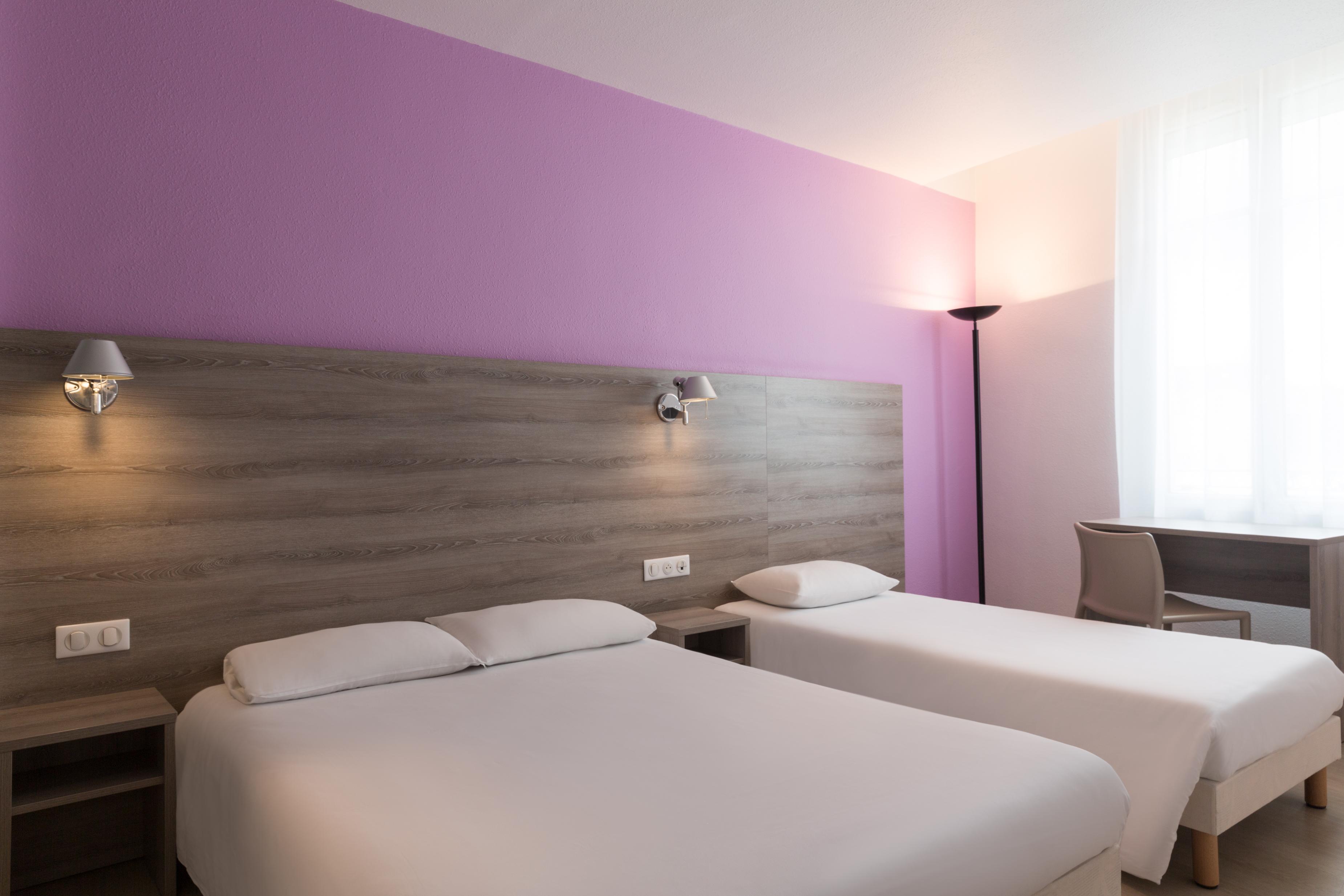 Brit Hotel Confort Nevers Centre Gare Bagian luar foto
